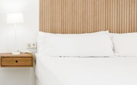 Catalina Suites Apartments Downtown Valencia
